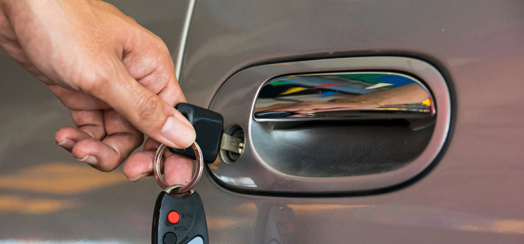 Car door lock repair in Muskoka